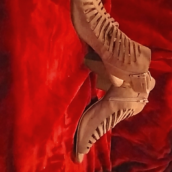Rue 21 Etc tan slitted booties - Picture 3 of 5